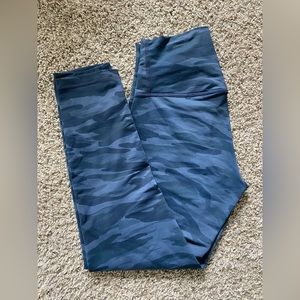 DYI dark blue camo crop leggings